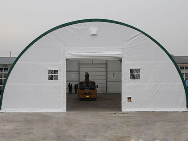 Shelters/ Canopies/ Tents